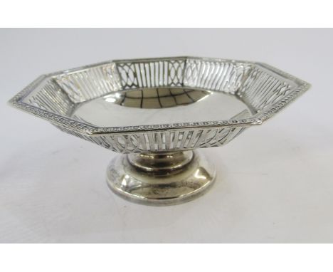 Silver pedestal bonbon dish, octagonal with pierced border and embossed rim, Birmingham 1963, 13cm wide, 4ozt&nbsp;