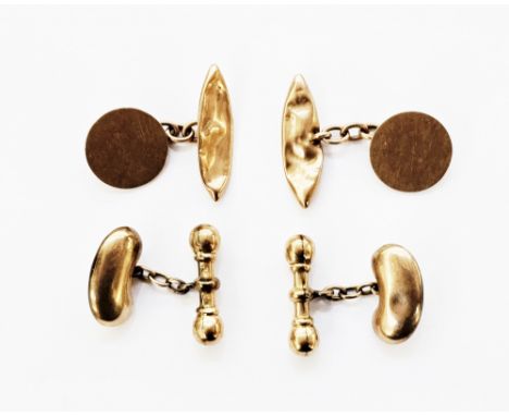 Pair of 9ct gold cufflinks of circular and torpedo form with chain links, approx 5.5g, and another pair of 9ct gold cufflinks