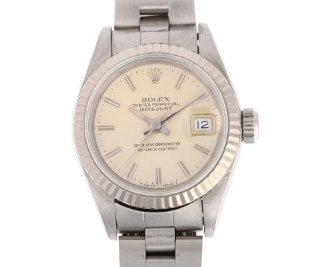 ROLEX - a lady's stainless steel Oyster Perpetual Datejust automatic bracelet watch, ref. 69174, circa 1993, silvered dial wi