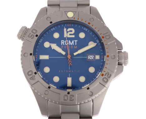 RGMT - a stainless steel Blue Demolition Diver's automatic calendar bracelet watch, ref. RG-8014-33, blue dial with luminous 