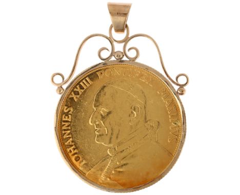 An Italian Vatican City Pope John XXIII (1958 - 1963) Angelo Giuseppe Roncalli gold medal, issued by the International Numism