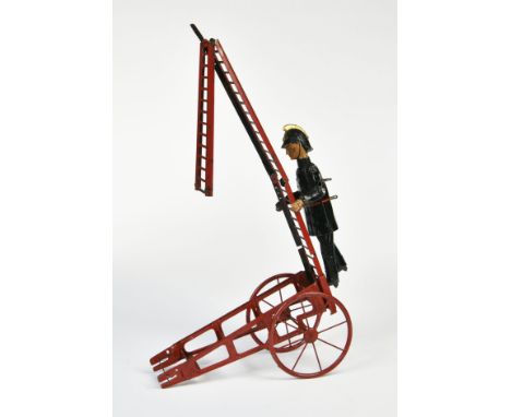 Gama, Feuerwehrmann mit Leiterwagen, Germany VK, 26 cm, Blech, UW ok, altersbedingte LM