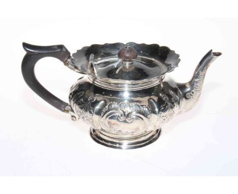 Late Victorian silver teapot with embossed decoration, Chester 1898, 10 troy oz gross.