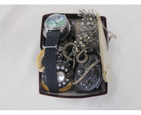 A quantity of dress jewellery; together with a silver ingot, tortoiseshell snuff box, whistle