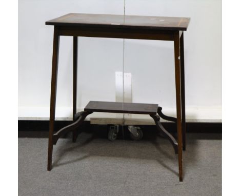 Edwardian mahogany occasional table, rectangular top with satinwood crossbanding, boxwood and ebony stringing, plain frieze, 