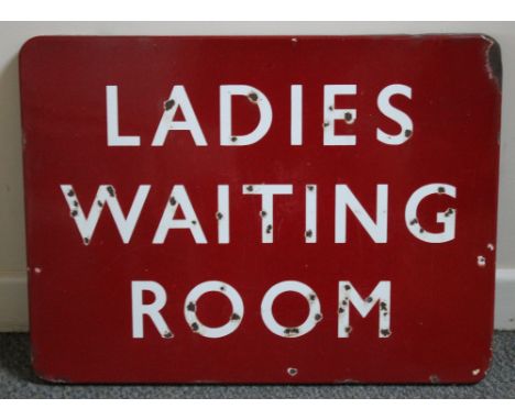 A VINTAGE ENAMEL 'LADIES WAITING ROOM' SIGN FOR BRITISH RAILWAYS MIDLAND REGION, approximate dimensions 45.5 x 61 x 2 cm