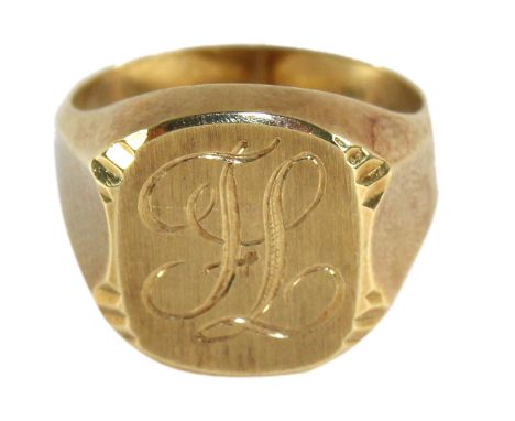 Herrenring mit Monogr.: Ring mit Initialien HL gest. 14 k u. Meistermarke. Gew. 6,3 g. Rg. 59.   D