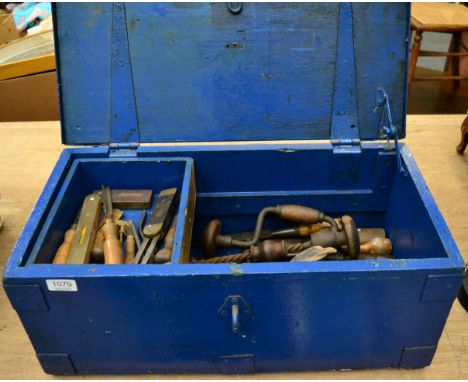 A box of assorted joiners tools 
