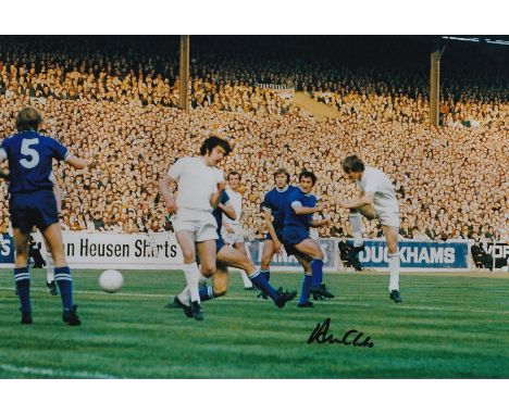 Autographed ALLAN CLARKE 12 x 8 photo : Col, depicting Leeds United's ALLAN CLARKE scoring the all-important goal in a 1-1 dr