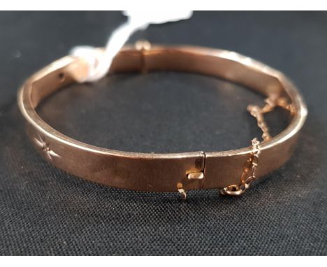 9 CARAT GOLD BANGLE 8.1 GRAMS 