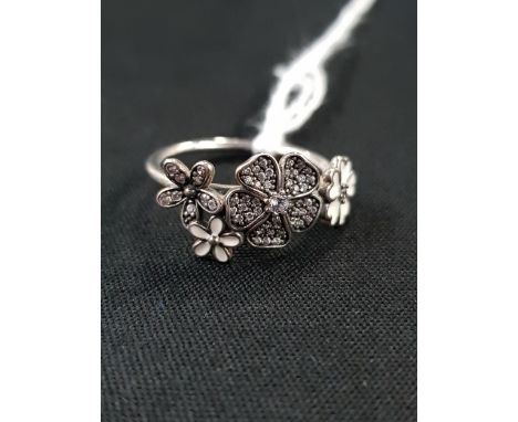 PANDORA SILVER FLOWER RING 