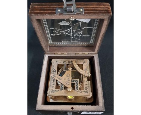 REPRODUCTION SUN DIAL/COMPASS 