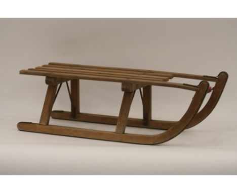 A vintage wooden sledge, 80cm