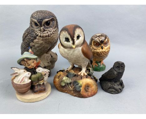 ROYAL CROWN DERBY FIGURE OF 'BROWN OWL', 14cm high, along with three other owl figures and a Hummel figure (5)