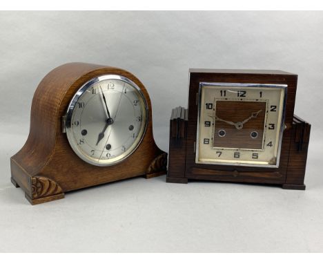 ART DECO OAK MANTEL CLOCK, 21cm high, along with another oak mantel clock (2)