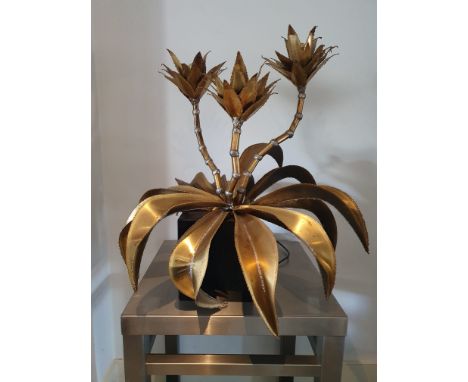 Original Maison Jansen Flower lamp. Size: 85 x 75 x 75 cm. Condition: Very Good