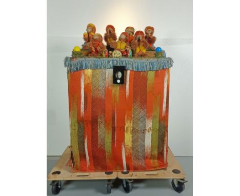 Original Bimbo Box monkeys on custom case. Working with custom start button on front, one monkey not functional. Has cassette
