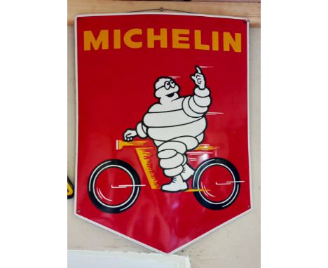 Red Michelin Man enamel sign in excellent condition with great gloss. Size: 60 x 45 cm. Condition: Excellent.
