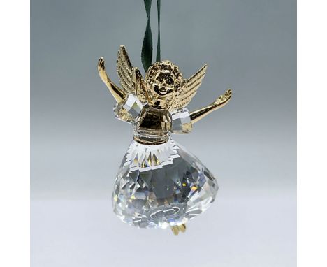 The first in a limited edition series of angels produced for the Christmas Memories collection. Made out of clear crystal, It