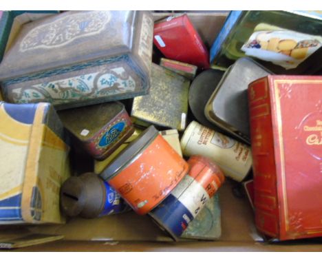 Large qty of vintage tins