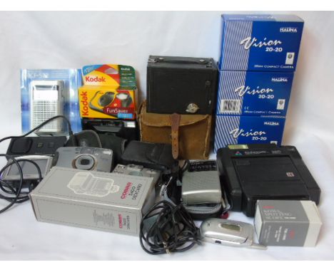 Qty of cameras to include vintage examples