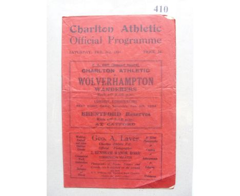 1923/24 Charlton v Wolverhampton Wanderers, a very rare programme from the FA Cup tie played on 02/02/1924, creased