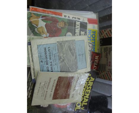 FA Cup Semi-Finals, a collection of 27 various programmes to include 1955/56 Man City v Tottenham, 1958/59 Luton v Norwich, 1