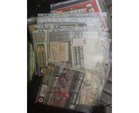 Newcastle Utd, 1960/61 onwards, from Cup competitions, a collection of over 300 football programmes home & away issues from t