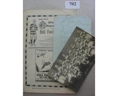 1932/33 Rugby League, Hull v Barrow, a programme from the game played on 18/03/1933.  There is also an album page with 10 aut