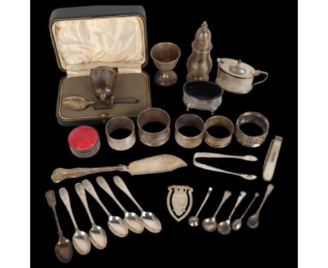 A quantity of various silver, including George II pepper pot, 17.7oz weighableLot sold as seen unless specific item(s) reques
