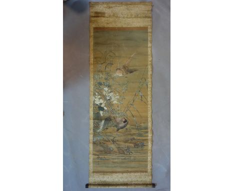 A hand painted Chinese scroll depicting two pheasants, 19th century, 160 x 45 cm 