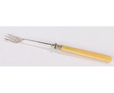 George V silver pickle fork, Sheffield 1911, maker Francis Howard Ltd, with ivory handle and mesh effect central band