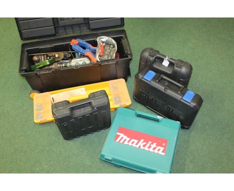 Collection of cased tools, to include Makita, Einhell, Dremel, Earlex and others (5)