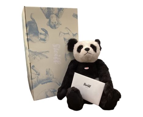 Steiff Bear, Panda Ted 60 cm Growler Limited 1500 boxed and cert