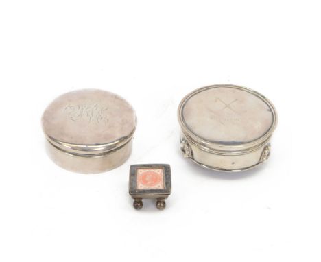 Silver stamp box, the hinged cover with glazed stamp panel, upon four bun feet, stamped 925, together with 1920's silver jewe