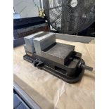 Hasbach No. 56 6" Vise