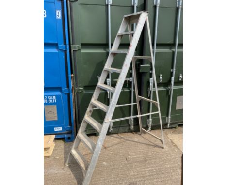 Eight Tread Folding Aluminium Step Ladder 