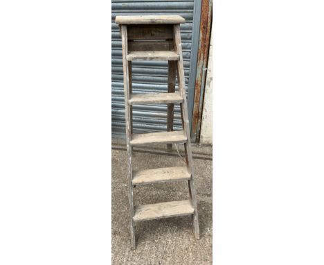 Folding Wooden Step Ladder 