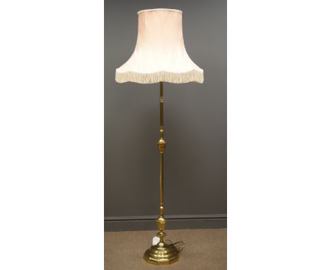 Brass standard lamp with pink lamp shade, H143cm Condition Report Click here for further images, condition, auction times & d