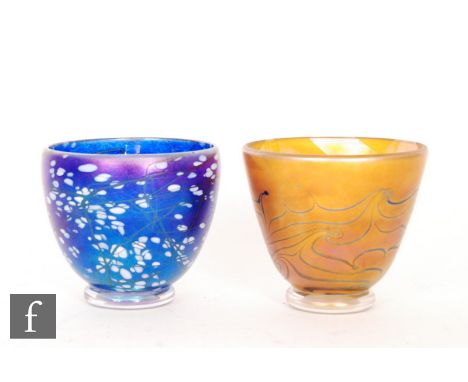 Two contemporary studio glass bowls by Kris Heaton of Neo Art Glass, each of footed high sided form, the first with black tra