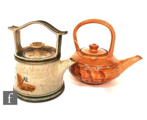 A Wenford Bridge studio pottery tea kettle decorated with a tonal peach glaze with incised squiggle design, impressed seal ma
