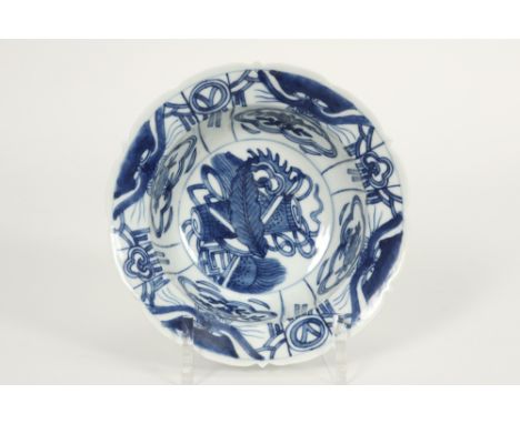 17th Cent. Chinese Wanli period plate in marked porcelain with a blue-white decor || Zeventiende eeuwse Wanli-schaaltje - zgn