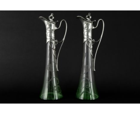 beautiful and rare pair of WMF marked Art Nouveau decanters in glass and pewter  || WMF prachtig en zeldzaam paar Art Nouveau