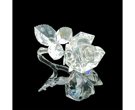 A single beautiful blossomed rose in clear faceted crystal. Swarovski acid mark. This item has its original box: 6.25in W x 5