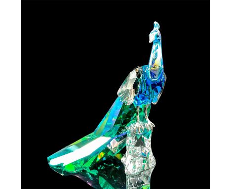 Fascinating lead crystal peacock in stunning capri blue and emerald crystal. Available exclusively to SCS members for a limit