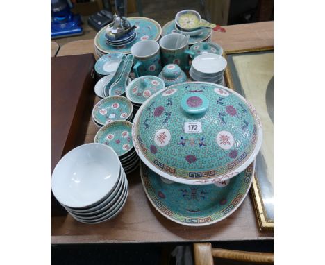 Large qty of Oriental dinner and tea service and bird ornaments 
