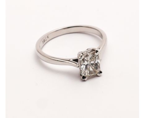 18ct gold princess cut solitaire diamond ring set diamond just over 1ct Size 'O'