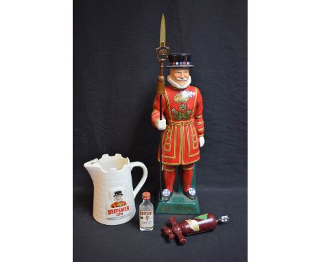 Advertising/Breweriana - a Carlton Ware ceramic bar figure, The Beefeater Yeoman, 49cm over pike; a Wade Beefeater Gin bar ju