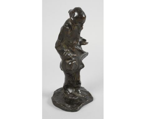 Bernhard Hoetger, "Der Bettler - le Mendiant"um 1900/02, auf der Plinthe signiert "Hoeltger Sculpteur" (der Name wurde von de