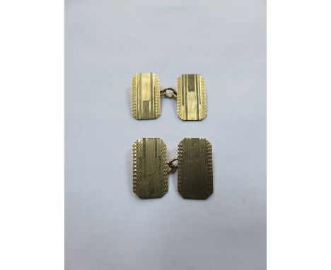 PAIR OF 9ct GOLD CUFFLINKS